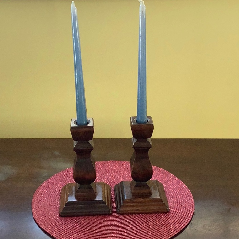 VINTAGE WOOD CANDLESTICKS